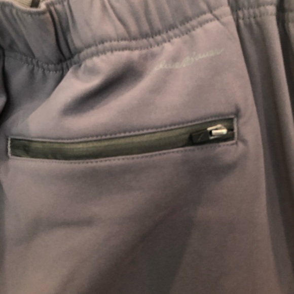 Eddie Bauer grey fleece lined pants. 2X - Picture 5 of 6
